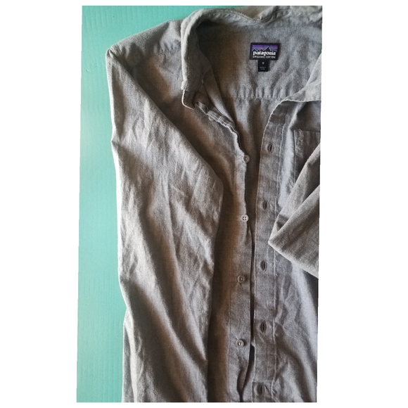 • SOLD • Patagonia Gray Dress Shirt - Picture 3 of 9